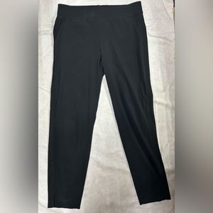 Athleta Brooklyn Ankle pant size 6 black